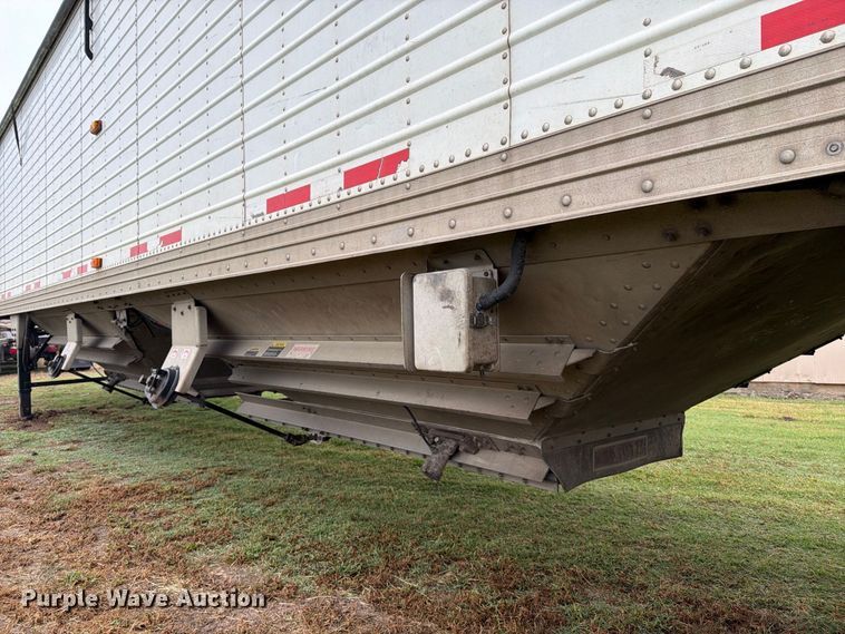 image for item EP7947 2014 Timpte Super Hopper grain trailer