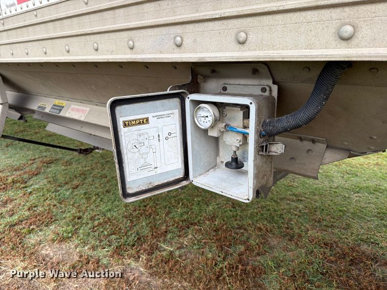 image for item EP7947 2014 Timpte Super Hopper grain trailer