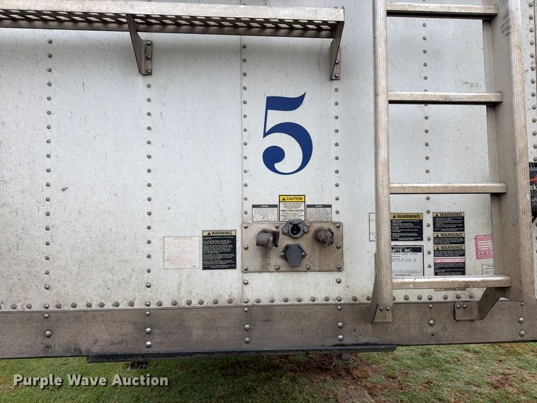 image for item EP7947 2014 Timpte Super Hopper grain trailer