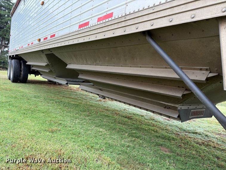 image for item EP7947 2014 Timpte Super Hopper grain trailer