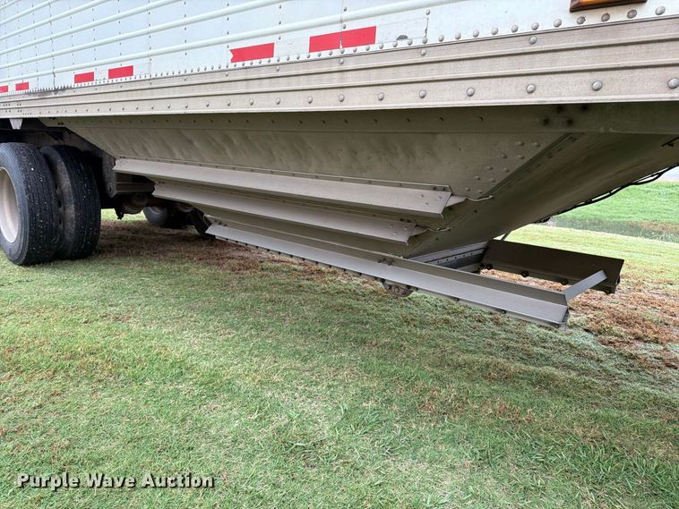 image for item EP7947 2014 Timpte Super Hopper grain trailer