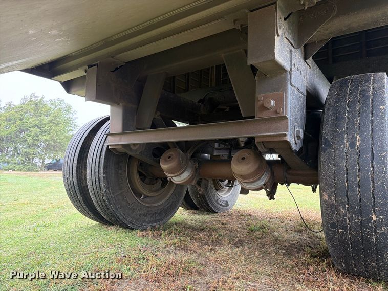 image for item EP7947 2014 Timpte Super Hopper grain trailer