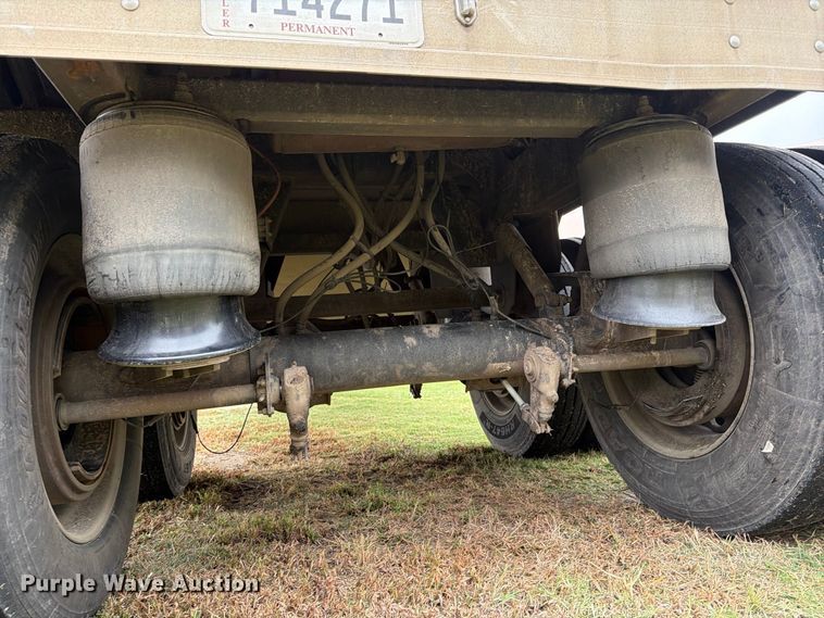 image for item EP7947 2014 Timpte Super Hopper grain trailer