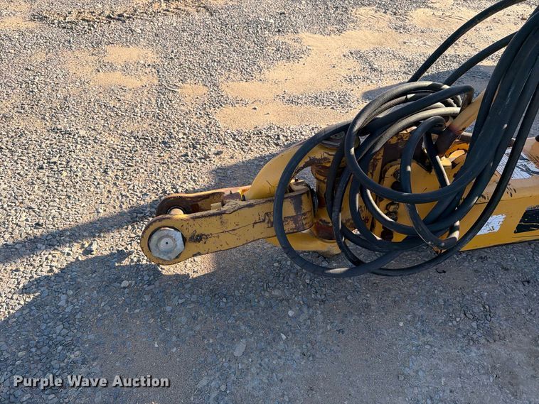 image for item ER3479 2014 John Deere 1812C scraper