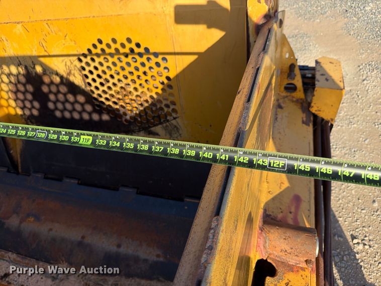 image for item ER3479 2014 John Deere 1812C scraper