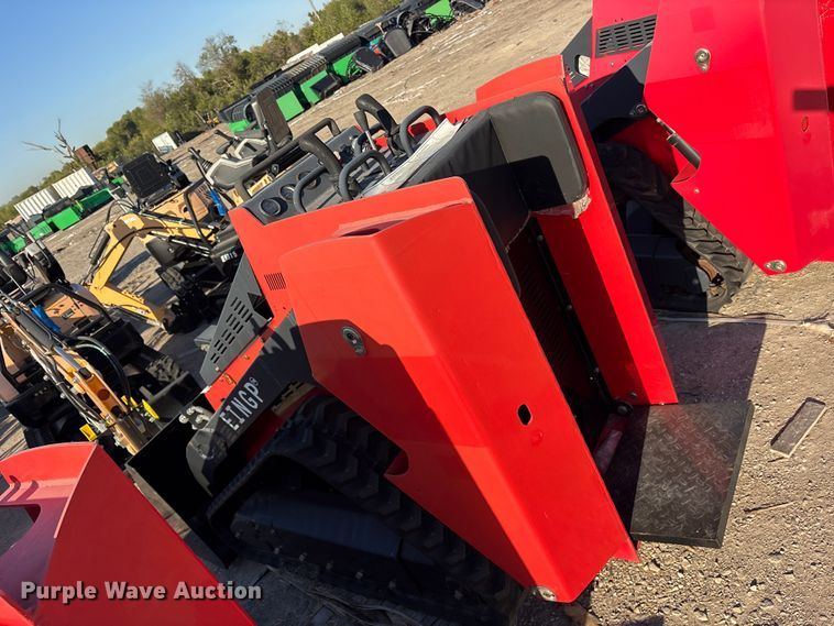 image for item ES8340 2024 Erie SCL850 compact utility loader