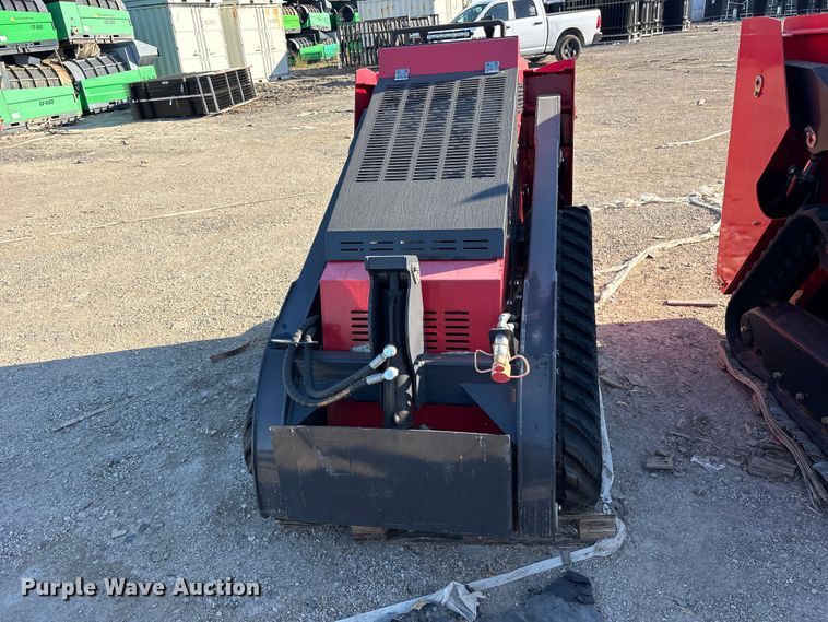 image for item ES8341 2024 Erie SCL850 compact utility loader