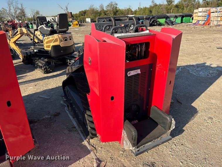 image for item ES8341 2024 Erie SCL850 compact utility loader