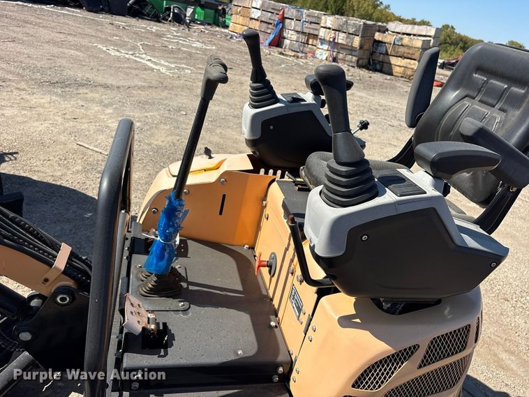 image for item ES8363 2024 Erie EM15 mini excavator