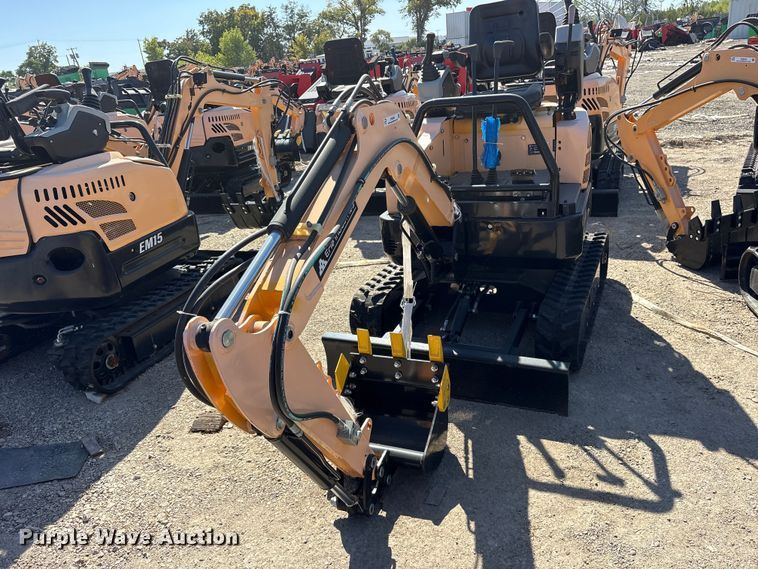 image for item ES8364 2024 Erie EM15 mini excavator
