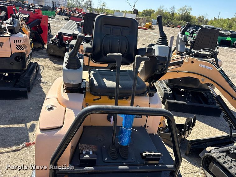 image for item ES8364 2024 Erie EM15 mini excavator