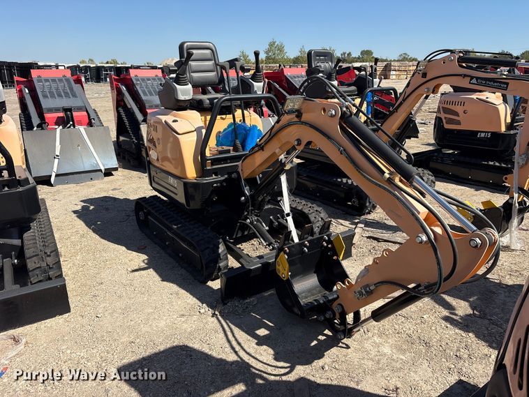 image for item ES8366 2024 Erie EM15 mini excavator