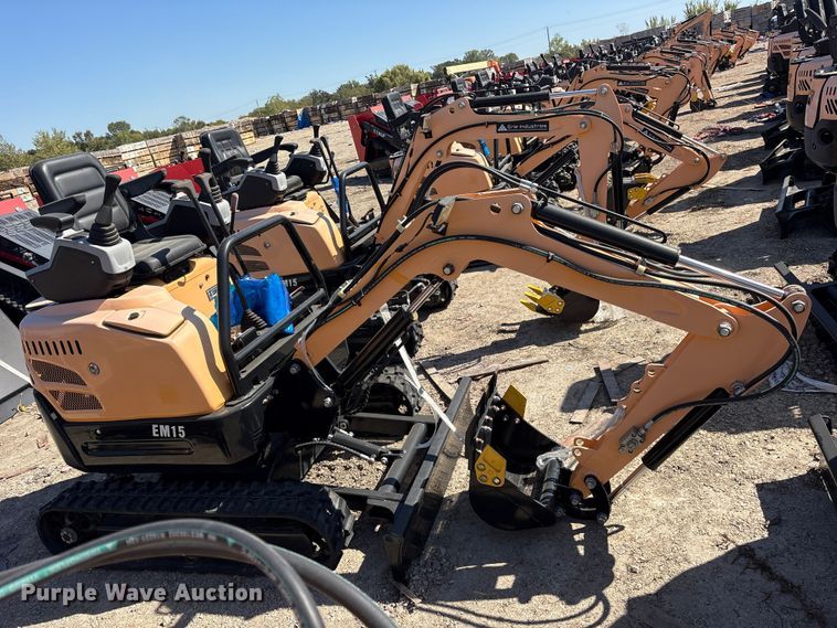 image for item ES8366 2024 Erie EM15 mini excavator