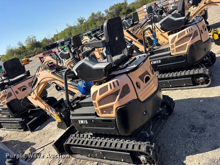 image for item ES8366 2024 Erie EM15 mini excavator