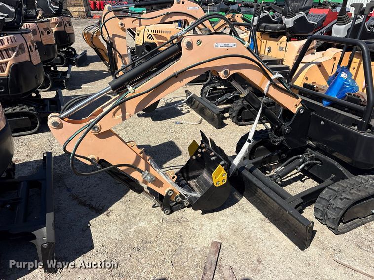 image for item ES8366 2024 Erie EM15 mini excavator