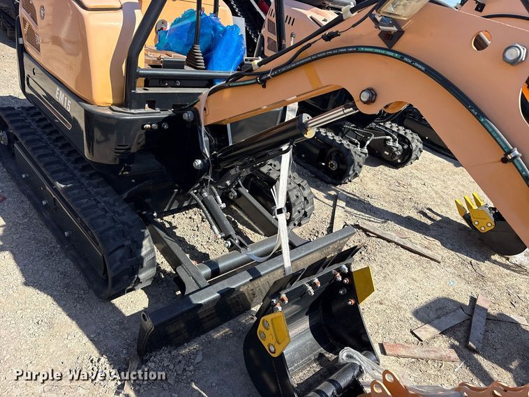 image for item ES8366 2024 Erie EM15 mini excavator