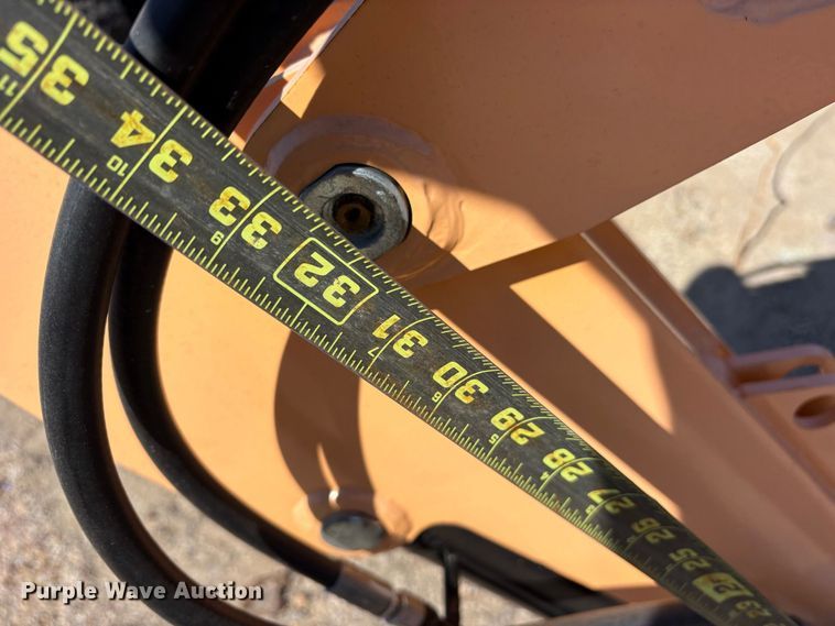 image for item ES8366 2024 Erie EM15 mini excavator