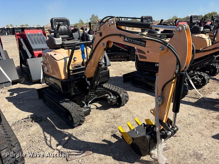 image for item ES8367 2024 Erie EM15 mini excavator
