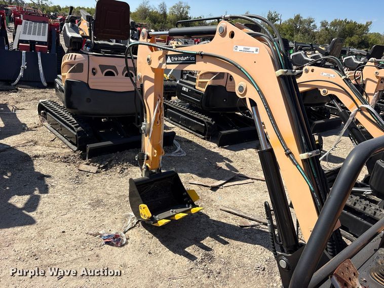 image for item ES8367 2024 Erie EM15 mini excavator
