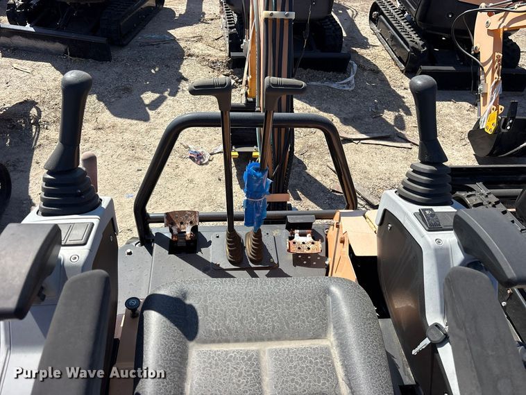 image for item ES8367 2024 Erie EM15 mini excavator