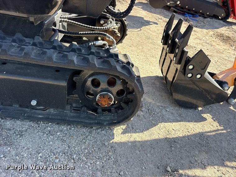 image for item ES8398 2024 Erie EM15 mini excavator