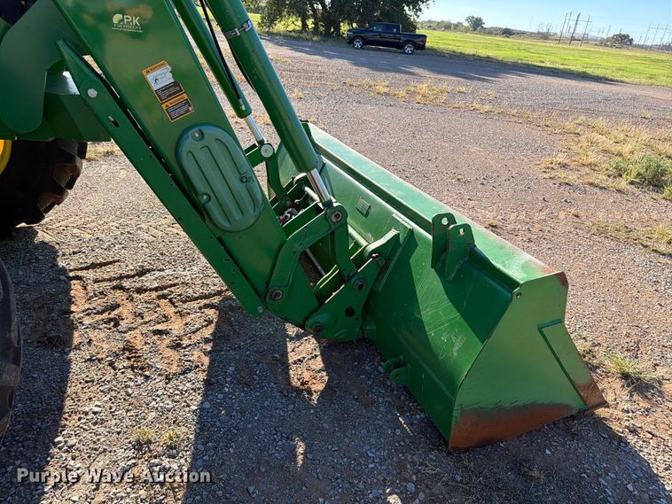 image for item EW7546 2016 John Deere 6155R MFWD tractor