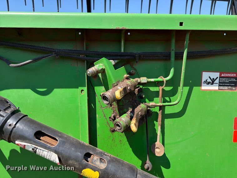 image for item EW7548 John Deere 930F flex head