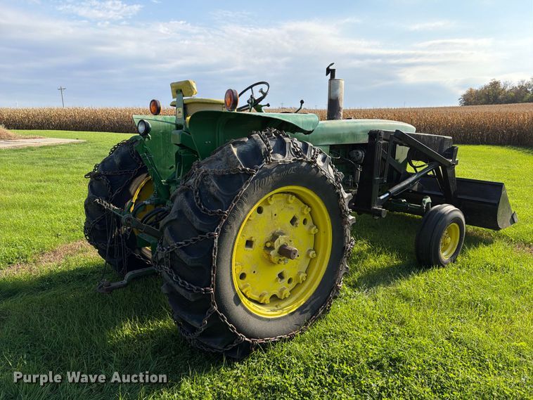 image for item EX1049 1972 John Deere 4000 tractor