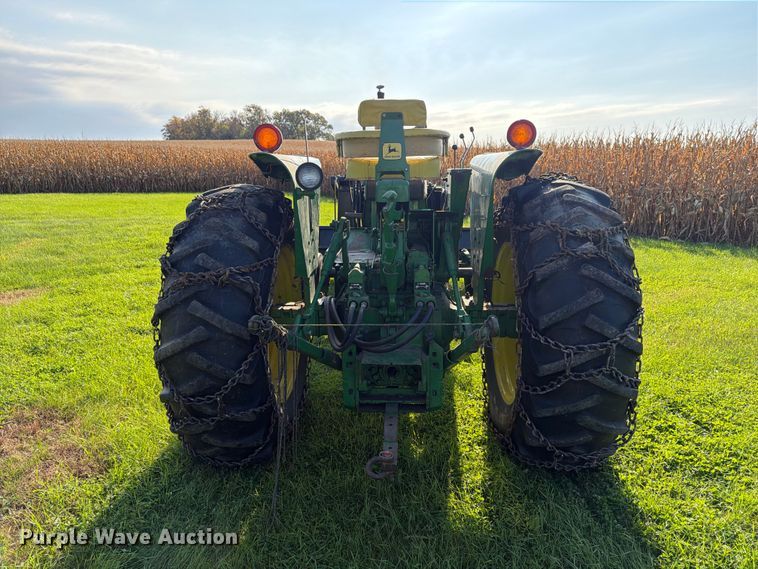 image for item EX1049 1972 John Deere 4000 tractor