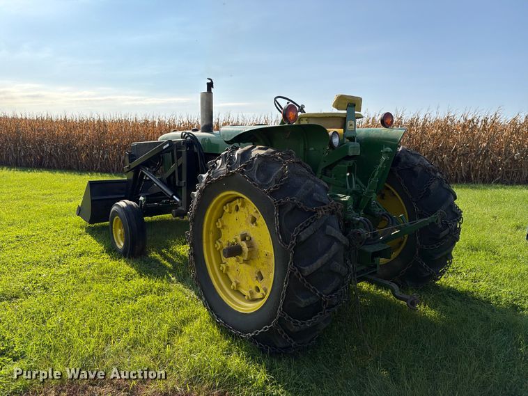 image for item EX1049 1972 John Deere 4000 tractor