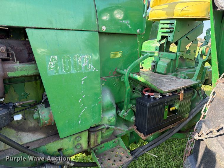 image for item EX1049 1972 John Deere 4000 tractor