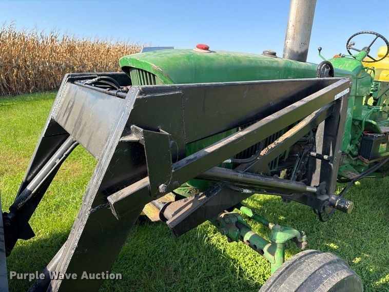image for item EX1049 1972 John Deere 4000 tractor