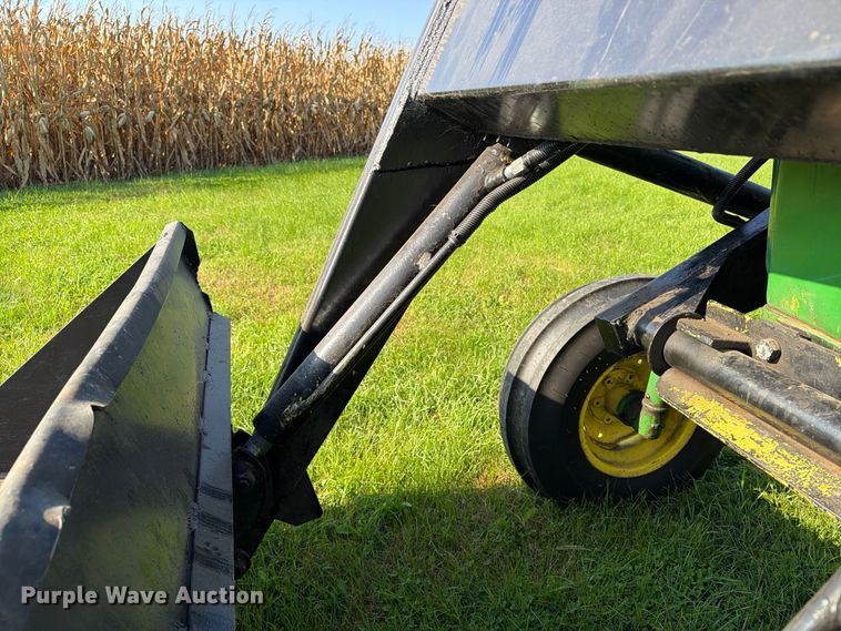 image for item EX1049 1972 John Deere 4000 tractor