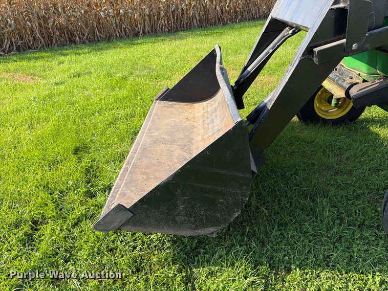 image for item EX1049 1972 John Deere 4000 tractor
