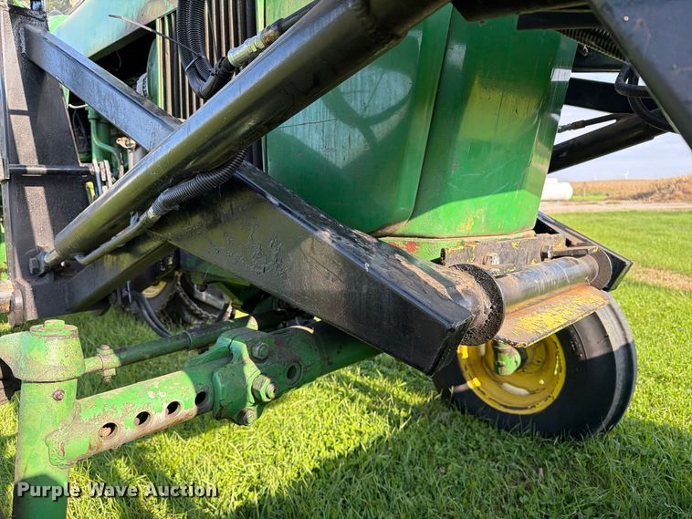 image for item EX1049 1972 John Deere 4000 tractor