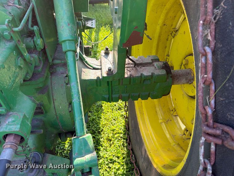 image for item EX1049 1972 John Deere 4000 tractor