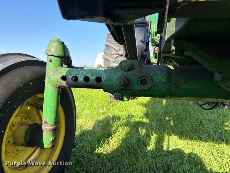 image for item EX1049 1972 John Deere 4000 tractor
