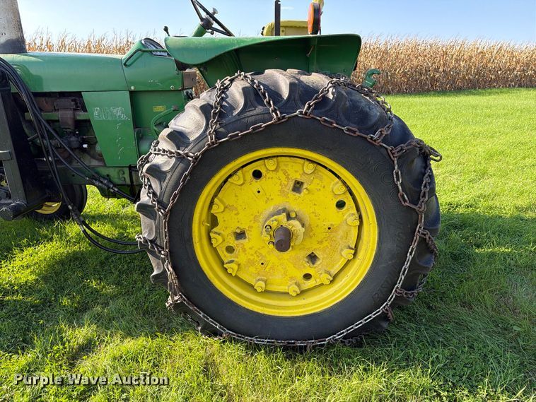 image for item EX1049 1972 John Deere 4000 tractor