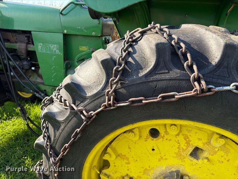 image for item EX1049 1972 John Deere 4000 tractor