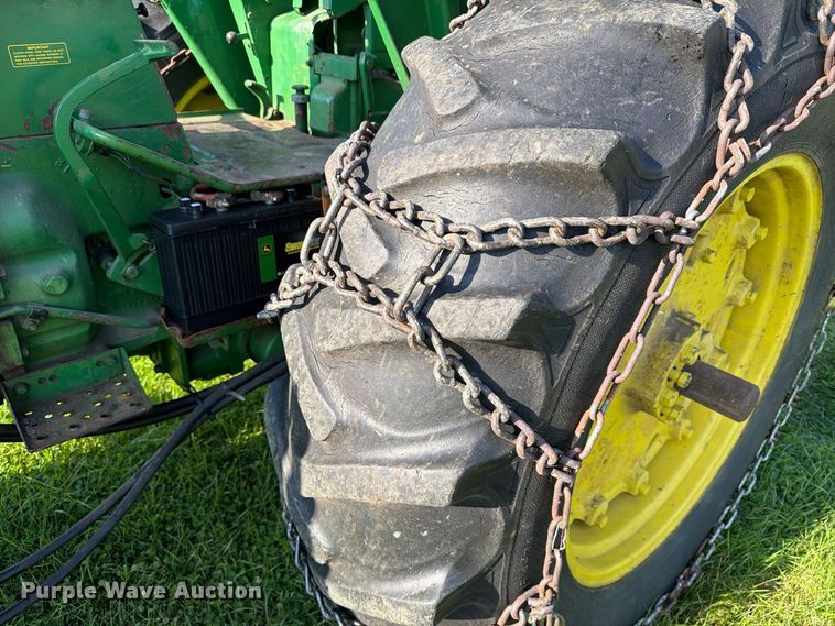 image for item EX1049 1972 John Deere 4000 tractor