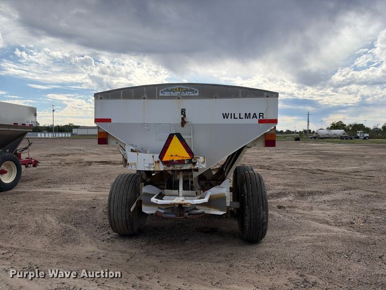 image for item EX1503 Willmar Super 600 spreader