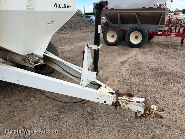 image for item EX1503 Willmar Super 600 spreader