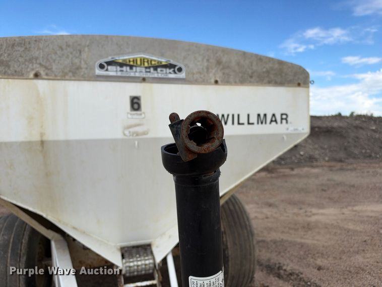 image for item EX1503 Willmar Super 600 spreader