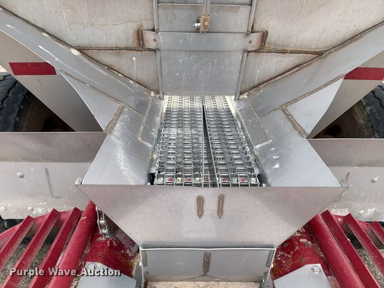 image for item EX1504 Heartland Ag System AG-800 spreader