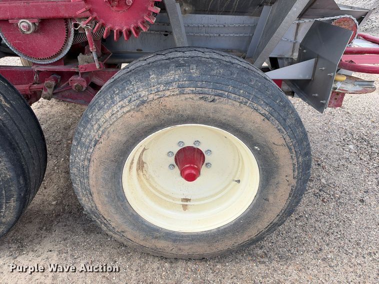 image for item EX1504 Heartland Ag System AG-800 spreader