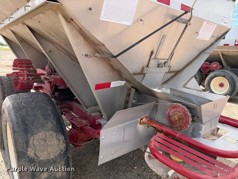 image for item EX1505 Heartland Ag Systems Ag-800 spreader