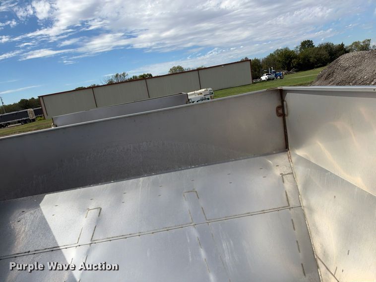 image for item EX1505 Heartland Ag Systems Ag-800 spreader