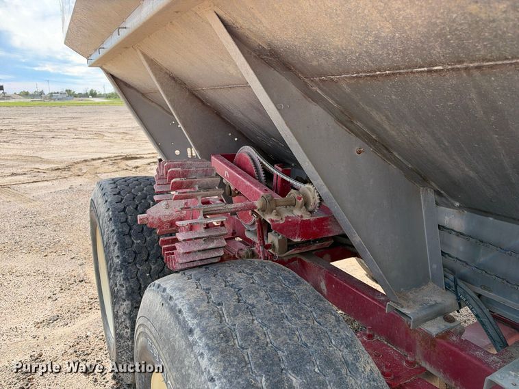 image for item EX1506 Heartland Ag Systems Ag-800 spreader