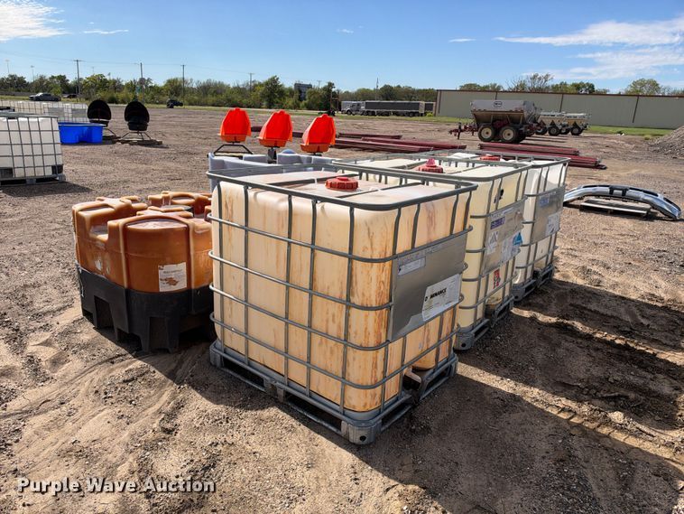 image for item EX1510 (6) chemical totes