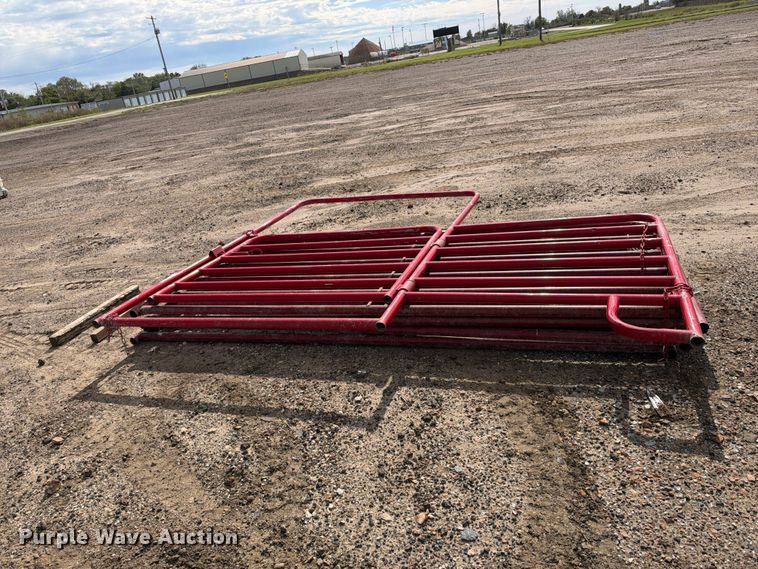 image for item EX1514 (4) 10' livestock gates